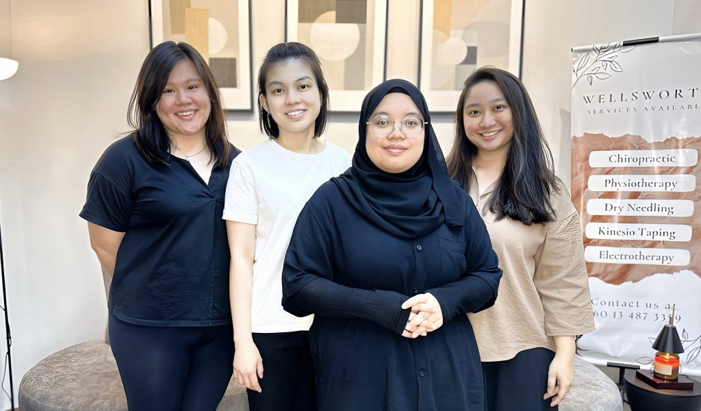 Wellsworth Chiropractor & Physiotherapy in PJ | Group picture of the practitioners